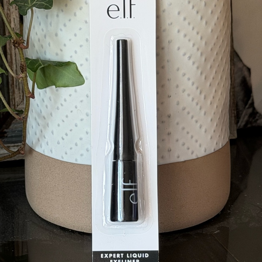 e.l.f. Expert Liquid Eyeliner
